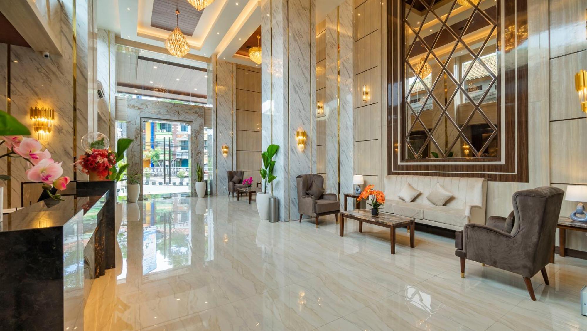 City Of Aventus Hotel - Denpasar Екстер'єр фото