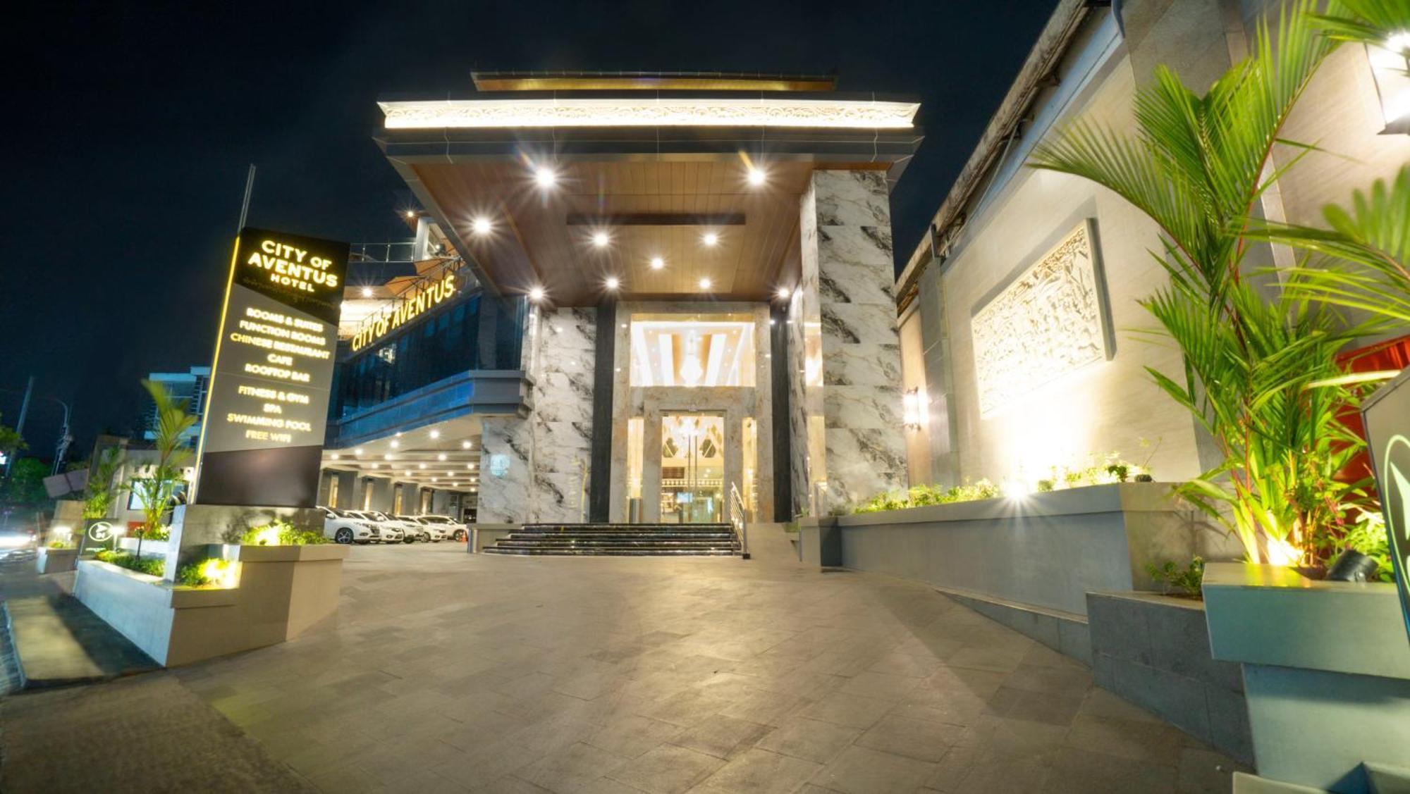 City Of Aventus Hotel - Denpasar Екстер'єр фото