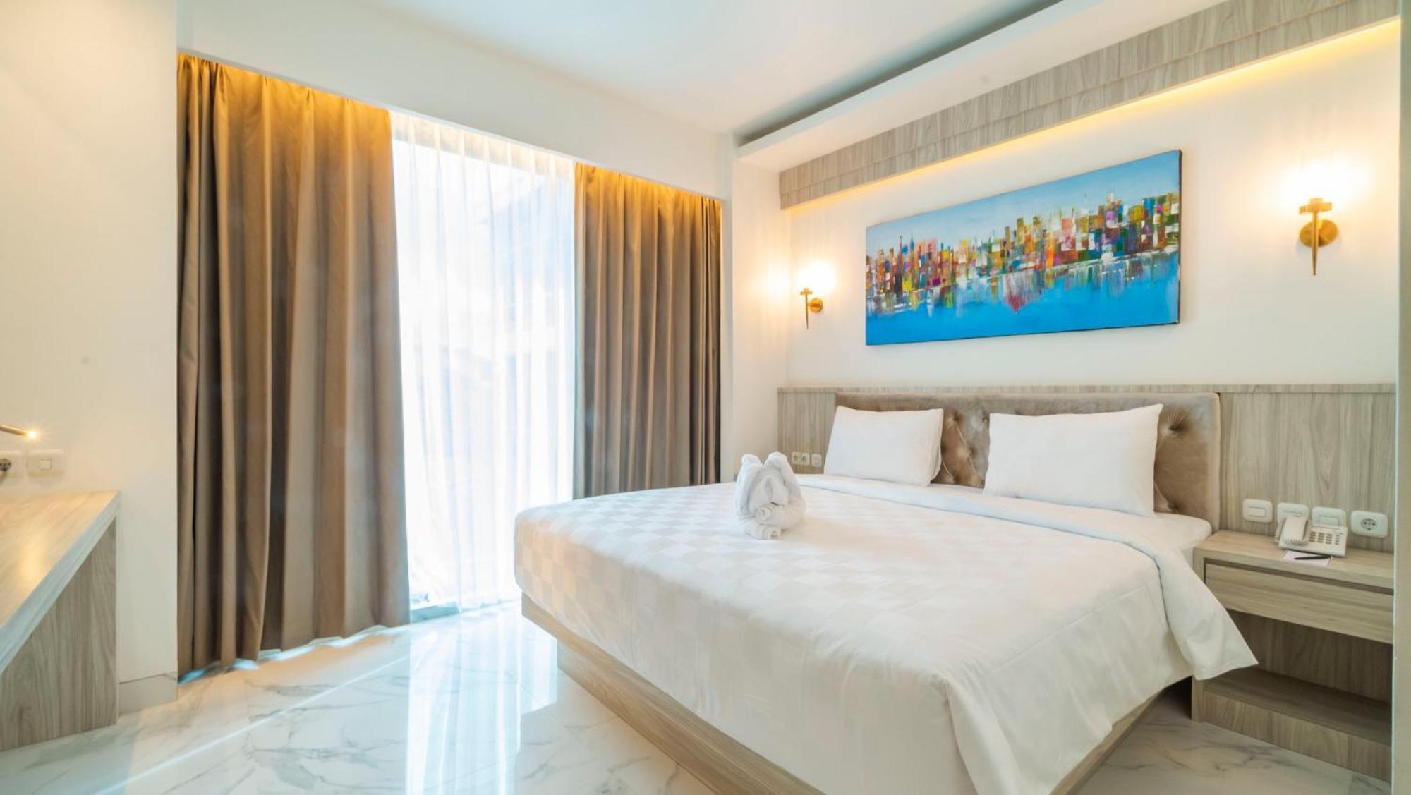 City Of Aventus Hotel - Denpasar Номер фото